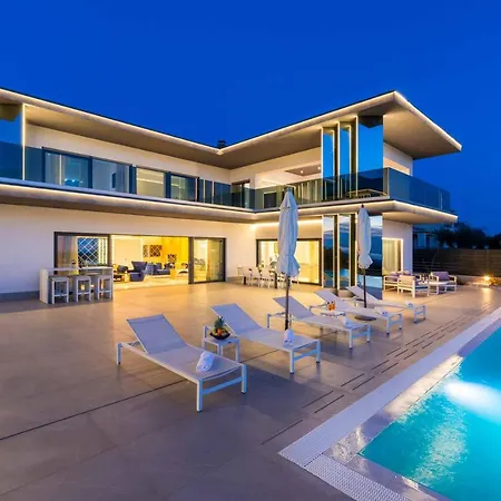 Sara Labinci * Kaštelir